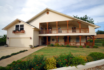 Lakehaven Bed and Breakfast Retreat